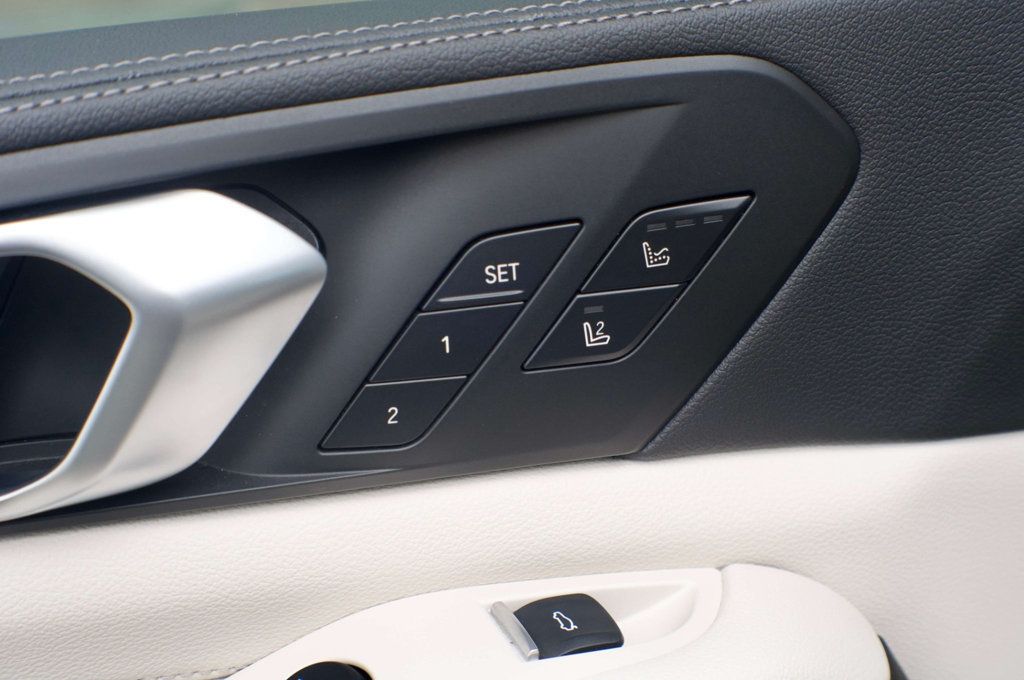 2022 BMW X5 LocalTrade/MSRP$73220/LuxurySeatingPkg/DrivingAssistancePkg/NAV - 22938080 - 34