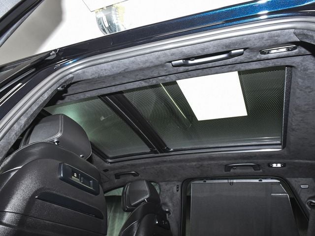 2022 BMW X5 M50i - 22978930 - 56