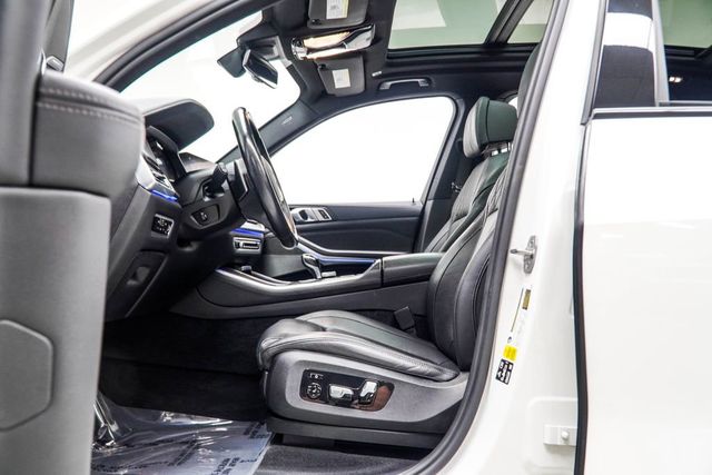 2022 BMW X5 M50i Sports Activity Vehicle - 23060563 - 38