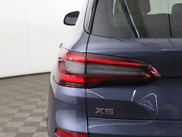 2022 BMW X5 M50i Sports Activity Vehicle - 23068994 - 19