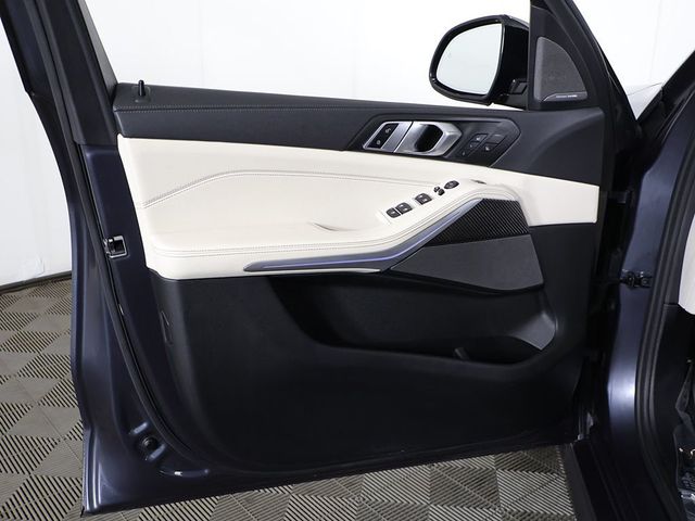 2022 BMW X5 M50i Sports Activity Vehicle - 23068994 - 28