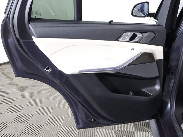 2022 BMW X5 M50i Sports Activity Vehicle - 23068994 - 30