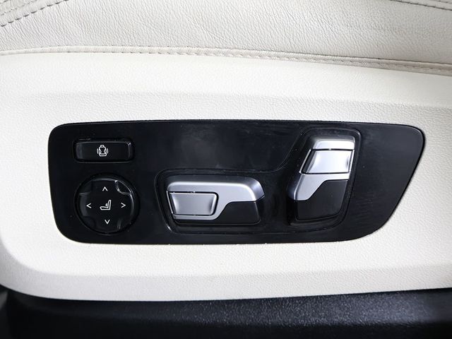 2022 BMW X5 M50i Sports Activity Vehicle - 23068994 - 38