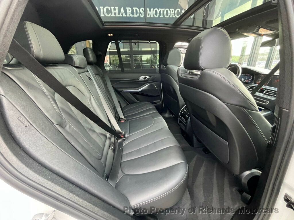 2022 Bmw X5 M50i photo 21