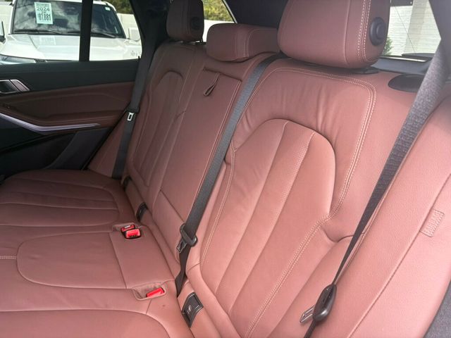 2022 BMW X5 MSRP$73120/PremiumPkg/ParkingAssistancePkg/LiveCockpitPro/NAV - 22924720 - 17