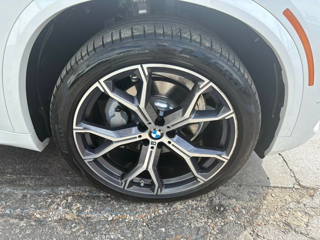 2022 BMW X5 MSRP$73120/PremiumPkg/ParkingAssistancePkg/LiveCockpitPro/NAV - 22924720 - 7