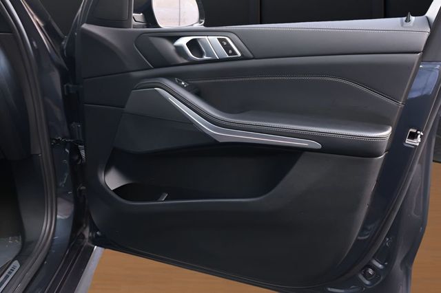 2022 BMW X5 sDrive40i Sports Activity Vehicle - 23033528 - 30