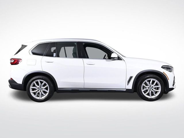 2022 BMW X5 xDrive40i - 23026996 - 5