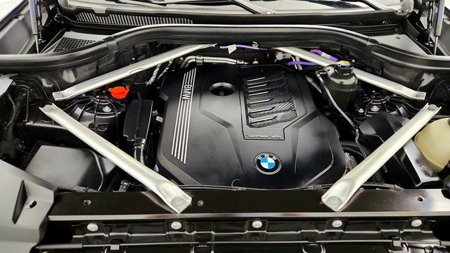 2022 BMW X5 xDrive40i SAV w/ Premium & Parking Assistance Pkgs + 20'' Wheels - 23016194 - 26