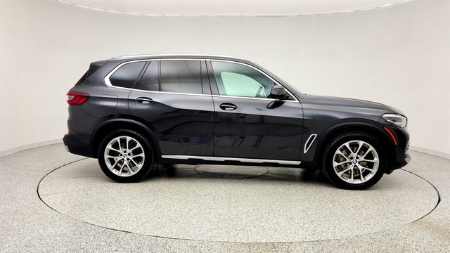 2022 BMW X5 xDrive40i SAV w/ Premium & Parking Assistance Pkgs + 20'' Wheels - 23016194 - 3