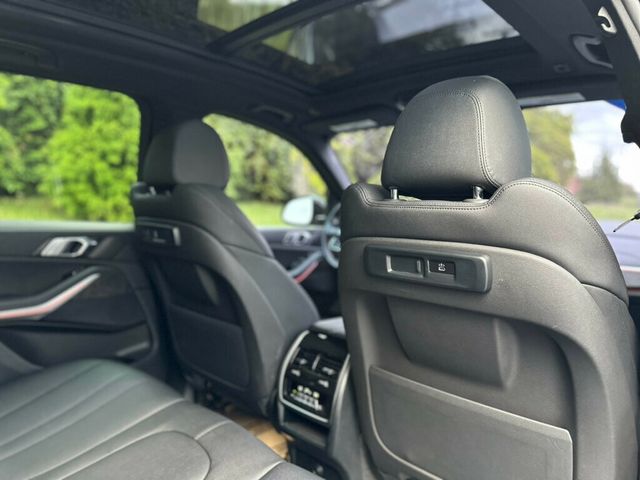 2022 BMW X5 xDrive40i Sports Activity Vehicle - 22926894 - 29