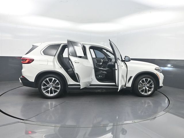 2022 BMW X5 xDrive40i Sports Activity Vehicle - 23050840 - 36