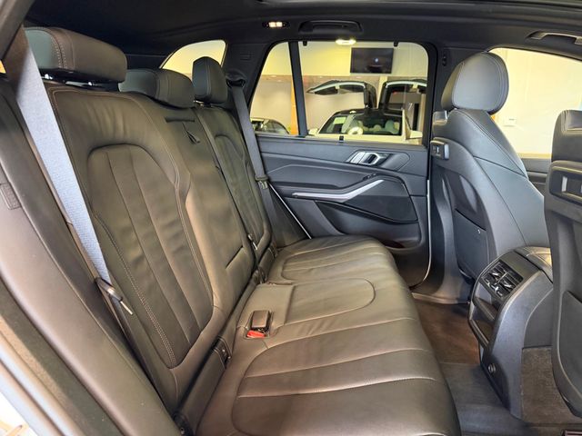 2022 BMW X5 xDrive40i Sports Activity Vehicle - 23037946 - 21