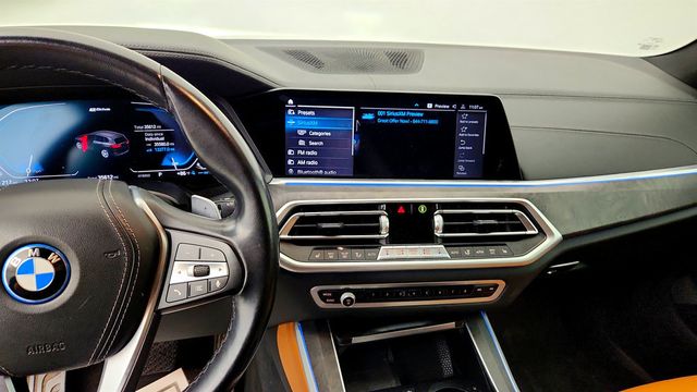2022 BMW X5 xDrive45e Plug-In Hybrid w/ Vernasca Leather & Premium Pkg - 23063765 - 16