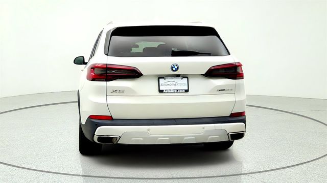 2022 BMW X5 xDrive45e Plug-In Hybrid w/ Vernasca Leather & Premium Pkg - 23063765 - 5