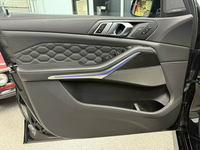 2022 BMW X5 M MSRP$121,190/Competition 2 Pkg/Drive Assist Pro Pkg/Blind Spot - 23055704 - 22