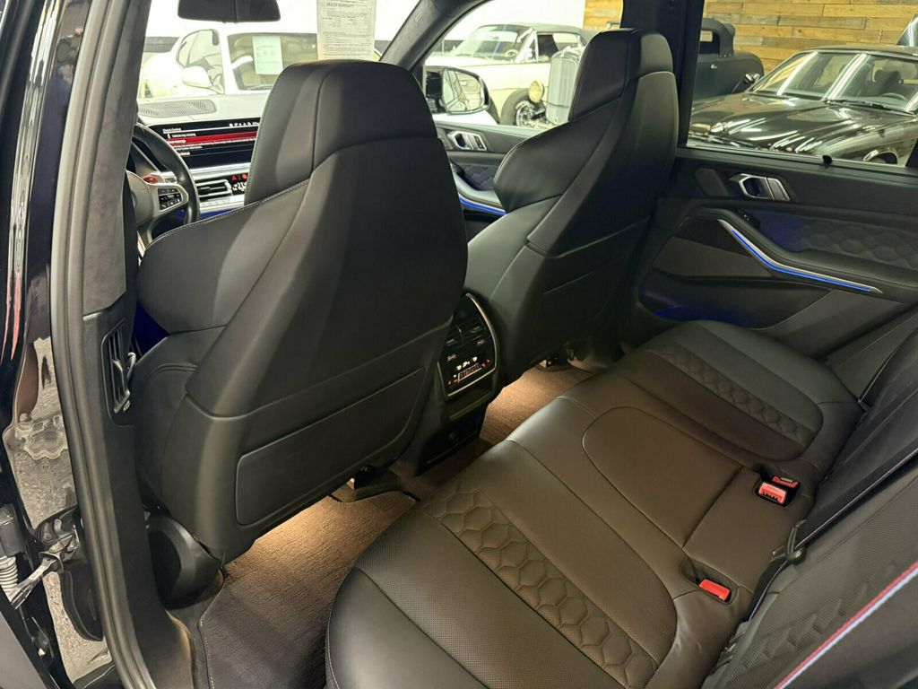 2022 BMW X5 M MSRP$121,190/Competition 2 Pkg/Drive Assist Pro Pkg/Blind Spot - 23055704 - 26