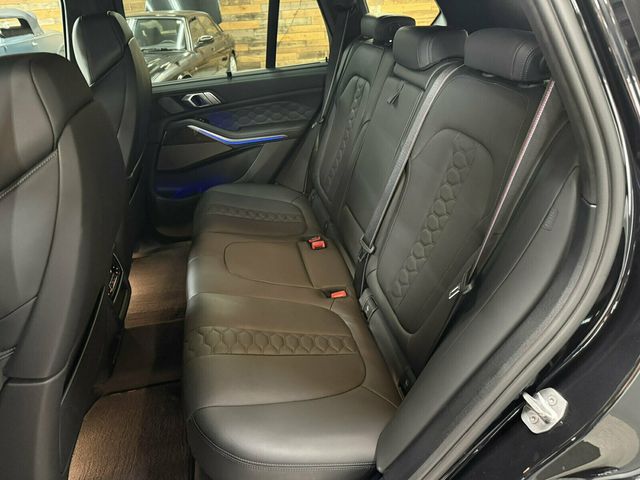 2022 BMW X5 M MSRP$121,190/Competition 2 Pkg/Drive Assist Pro Pkg/Blind Spot - 23055704 - 27