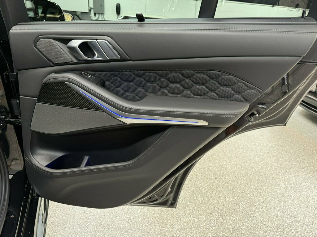 2022 BMW X5 M MSRP$121,190/Competition 2 Pkg/Drive Assist Pro Pkg/Blind Spot - 23055704 - 30