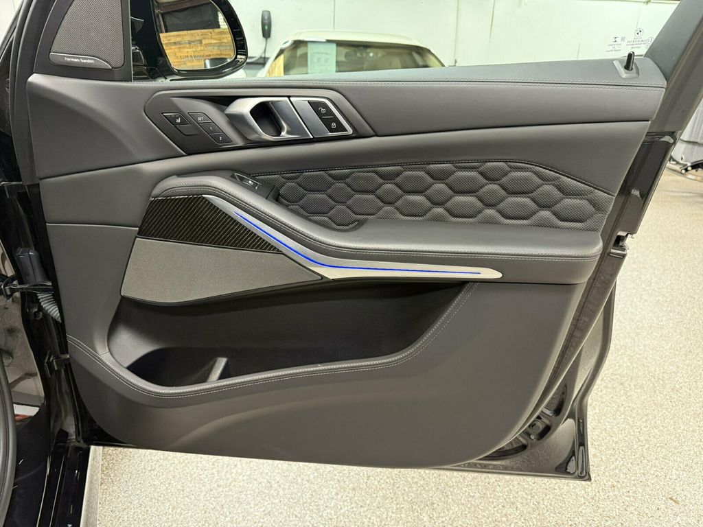 2022 BMW X5 M MSRP$121,190/Competition 2 Pkg/Drive Assist Pro Pkg/Blind Spot - 23055704 - 33