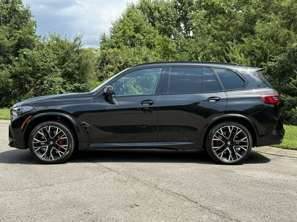 2022 BMW X5 M MSRP$121,190/Competition 2 Pkg/Drive Assist Pro Pkg/Blind Spot - 23055704 - 3