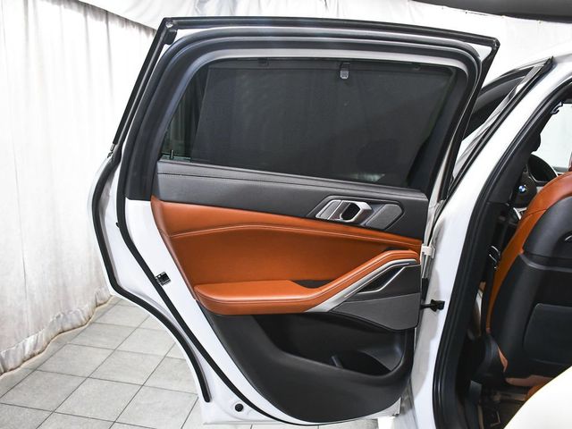 2022 BMW X6 M50i - 23071687 - 12