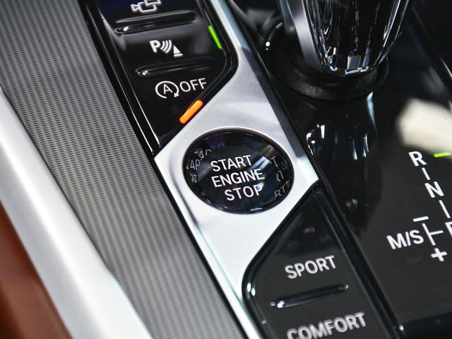 2022 BMW X6 M50i - 23071687 - 38