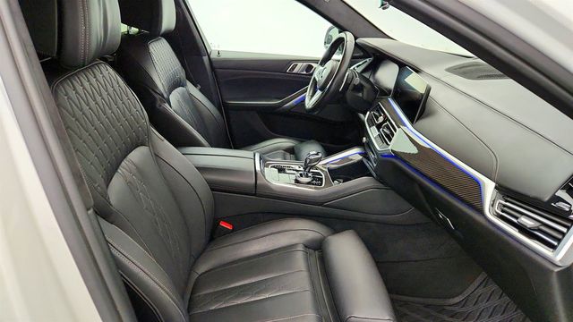 2022 BMW X6 M50i SAC w/ Executive & Parking Assistance Pkgs + 22'' Wheels - 22956535 - 24