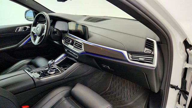 2022 BMW X6 M50i SAC w/ Executive & Parking Assistance Pkgs + 22'' Wheels - 22956535 - 25