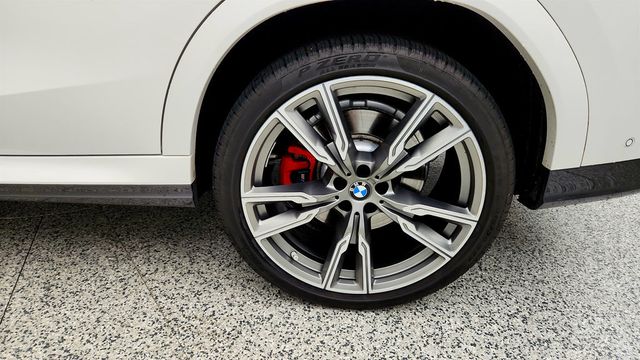 2022 BMW X6 M50i SAC w/ Executive & Parking Assistance Pkgs + 22'' Wheels - 22956535 - 28