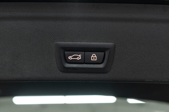 2022 BMW X6 M50i Sports Activity - 22941163 - 46