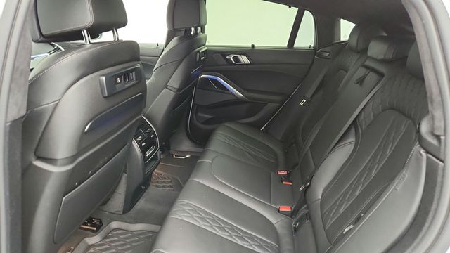 2022 BMW X6 M50i w/ Executive Package, Ext. Merino Leather and 22'' Wheels - 22956535 - 21