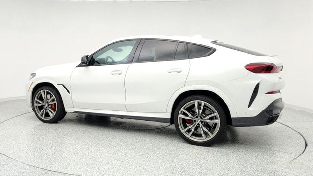 2022 BMW X6 M50i w/ Executive Package, Ext. Merino Leather and 22'' Wheels - 22956535 - 6