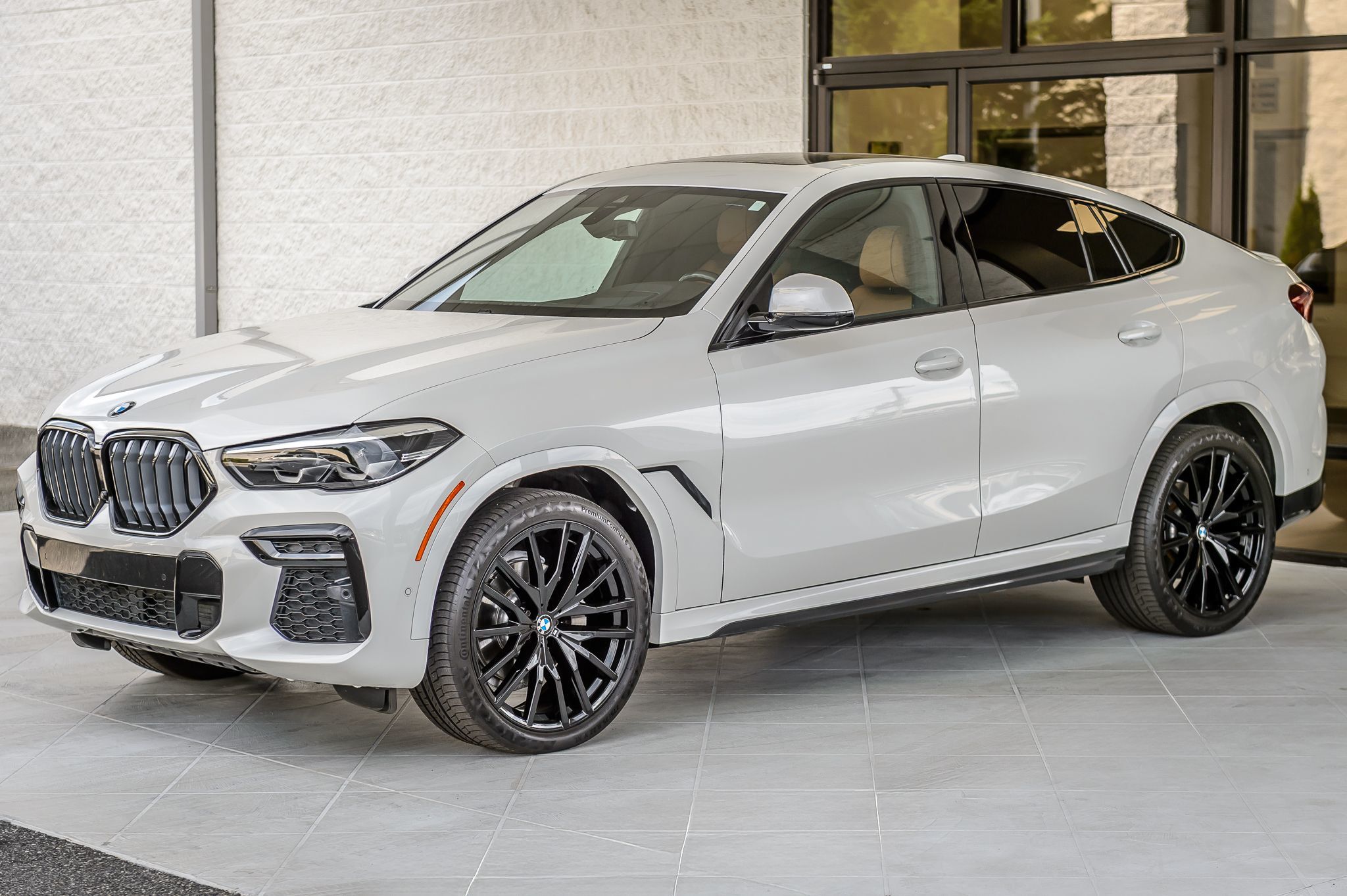2022 Bmw X6 M photo 3