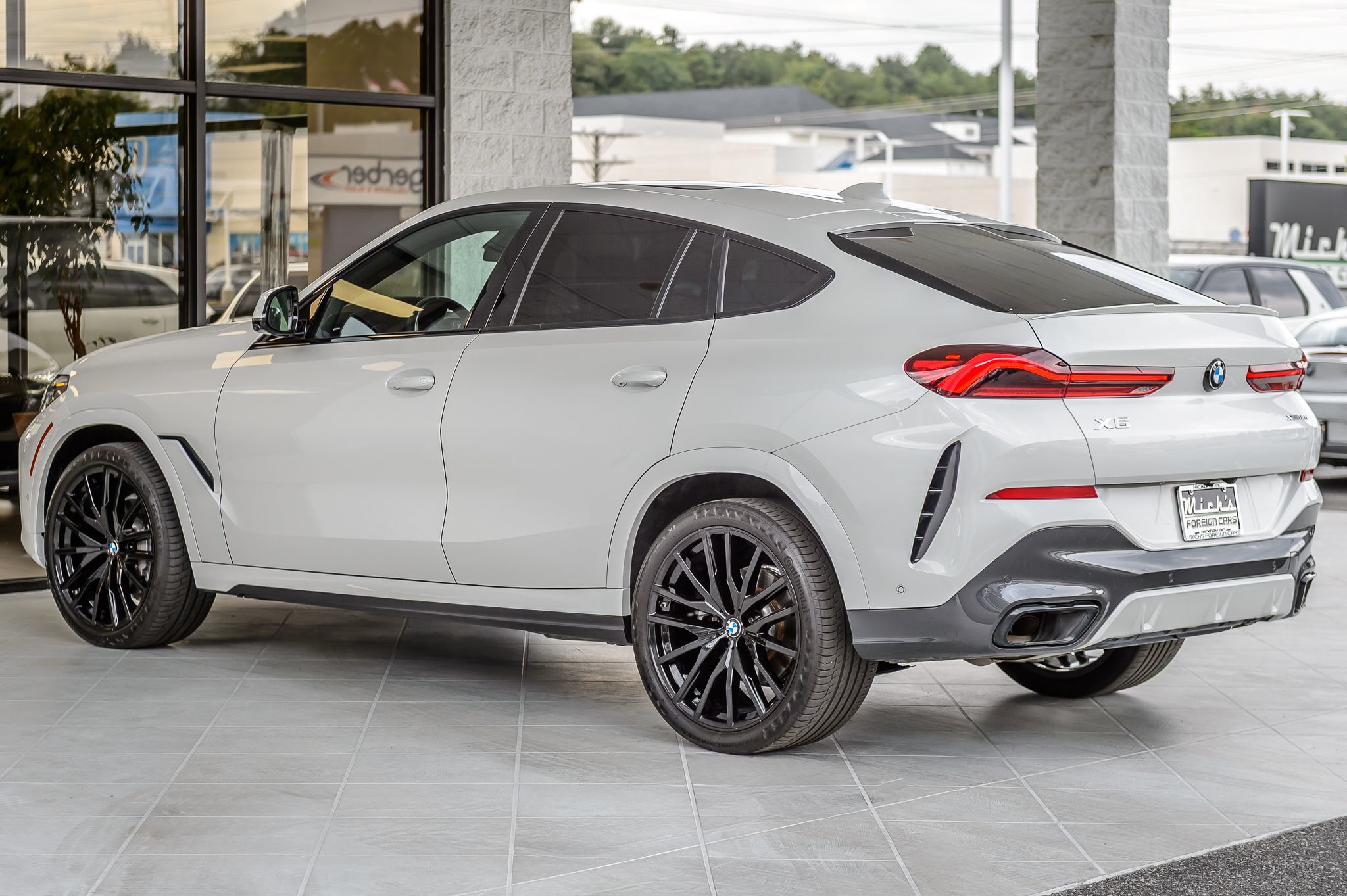 2022 Bmw X6 M photo 4