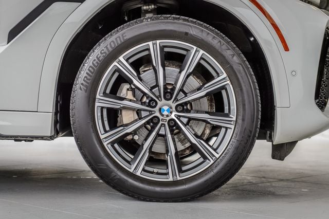 2022 BMW X6 X6 40i xDRIVE M SPORT - WHITE ON RED - NAV - CARPLAY - LOADED  - 22953893 - 12