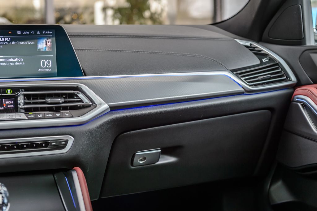 2022 BMW X6 X6 40i xDRIVE M SPORT - WHITE ON RED - NAV - CARPLAY - LOADED  - 22953893 - 32