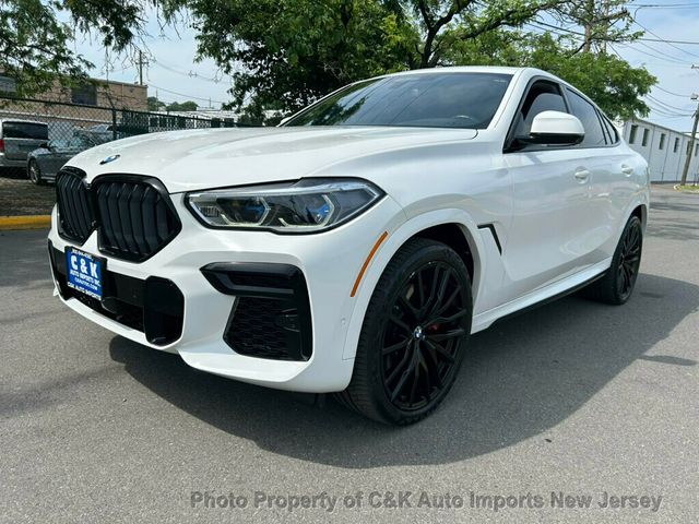 2022 BMW X6 xDrive40i's photo