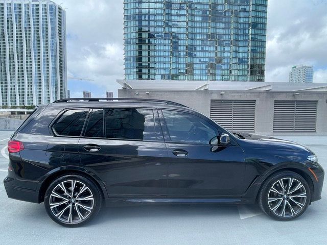 2022 BMW X7 LOADED X7, M SPORT PACKAGE - 23055037 - 10