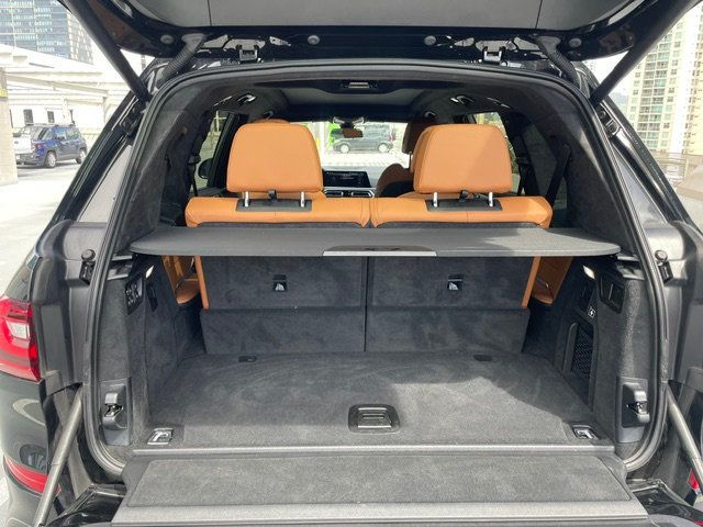 2022 BMW X7 LOADED X7, M SPORT PACKAGE - 23055037 - 19