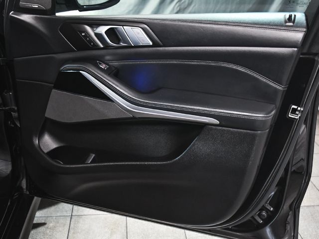 2022 BMW X7 M50i - 23070885 - 13