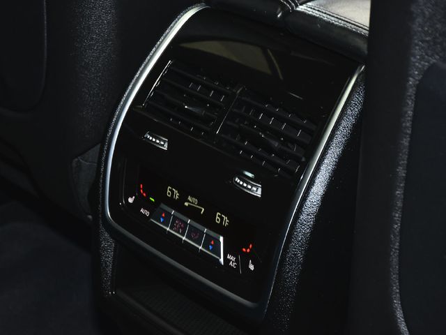 2022 BMW X7 M50i - 23070885 - 52