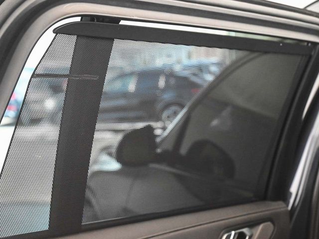 2022 BMW X7 M50i - 22974605 - 13