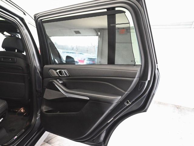 2022 BMW X7 M50i - 22974605 - 14