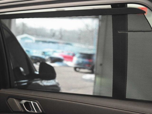 2022 BMW X7 M50i - 22974605 - 15