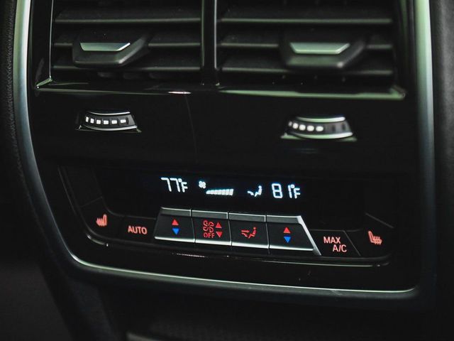 2022 BMW X7 M50i - 22974605 - 36