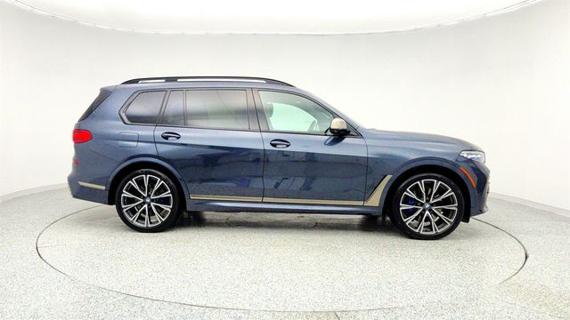 2022 BMW X7 M50i SAV w/ B&W Diamond SS + Executive & Luxury Seating Packages - 22963370 - 3