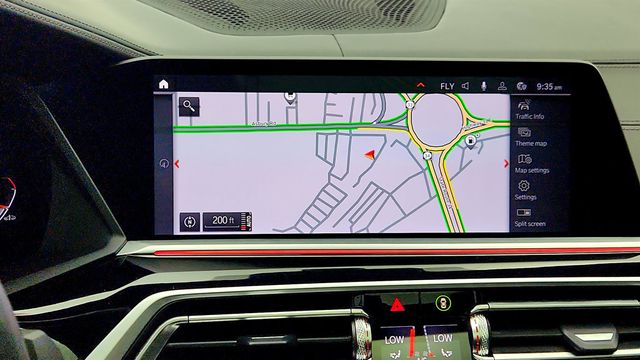 2022 BMW X7 M50i SAV w/ Driver Assist Pro, Executive & Luxury Seating Pkgs - 23006224 - 19