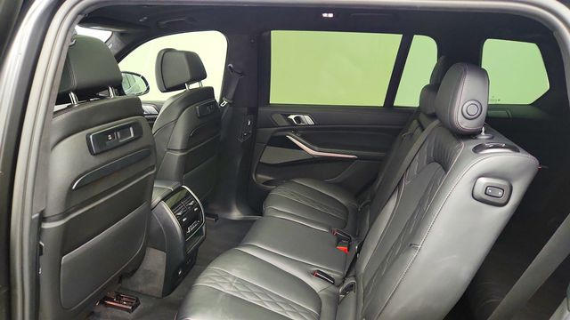2022 BMW X7 M50i SAV w/ Driver Assist Pro, Executive & Luxury Seating Pkgs - 23006224 - 21