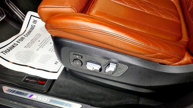 2022 BMW X7 M50i SAV w/ Driving Assistance Pro Pkg & Executive Pkg - 23079089 - 11